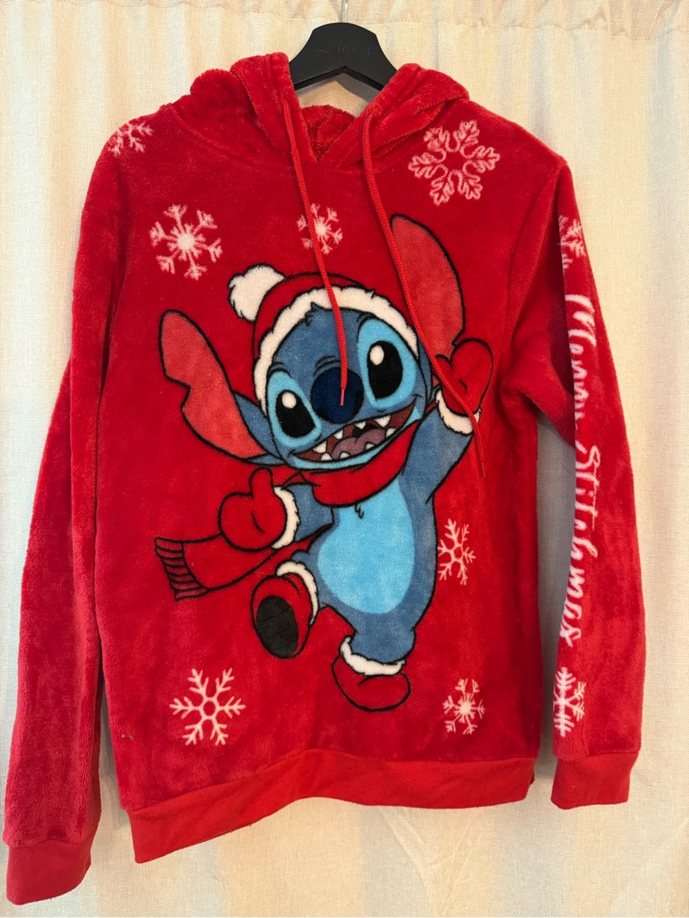 Disney Stitch Christmas Plush Hoodie Women’s Large Red Holiday Pullover